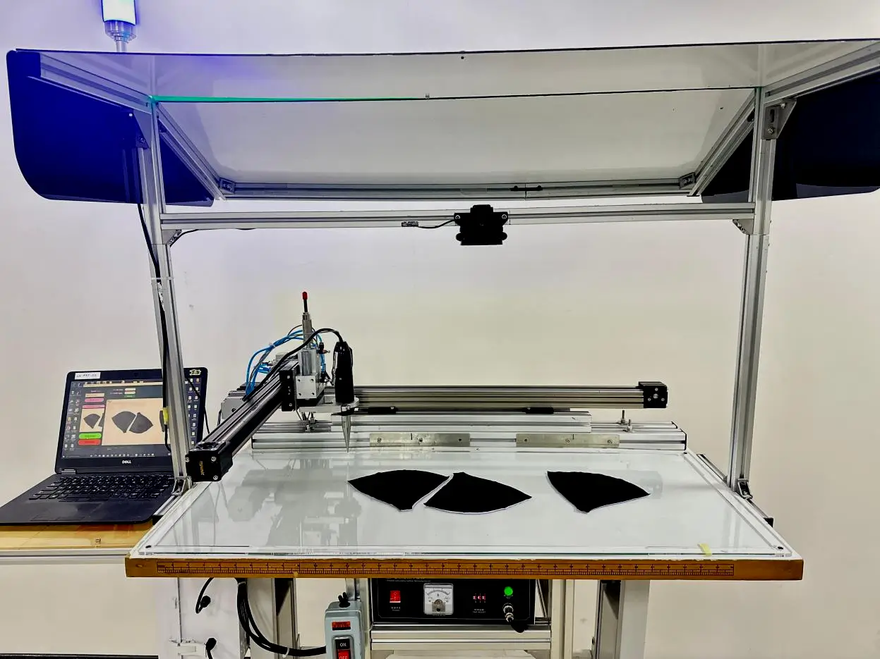 Ultrasonic Tacking Machine